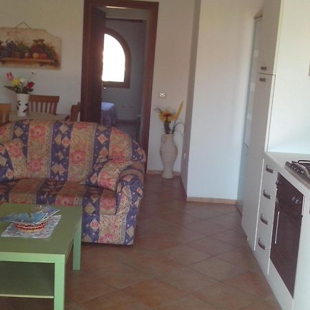 Casa Debili Apartamento San Teodoro  Exterior foto