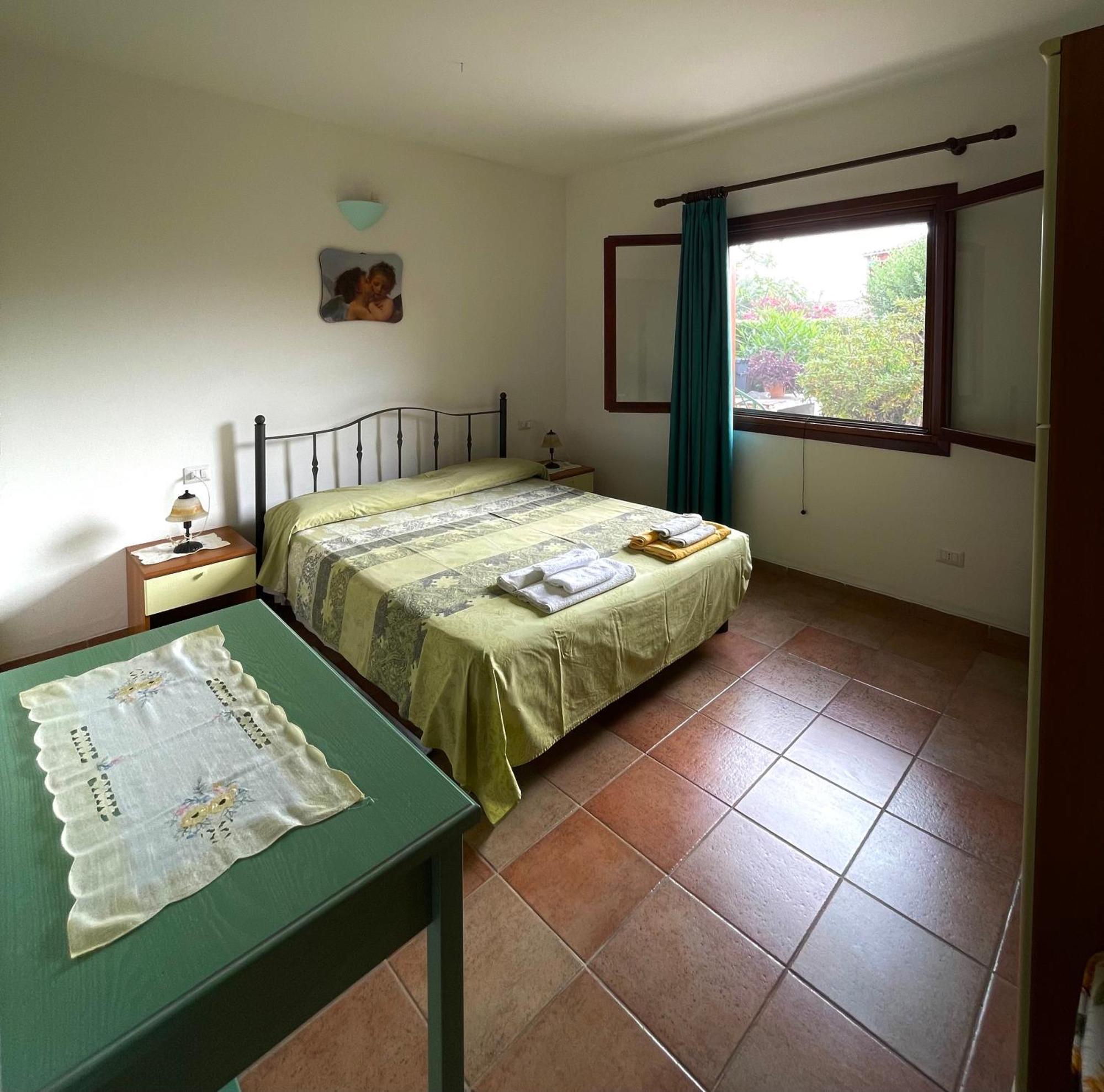 Casa Debili Apartamento San Teodoro  Exterior foto