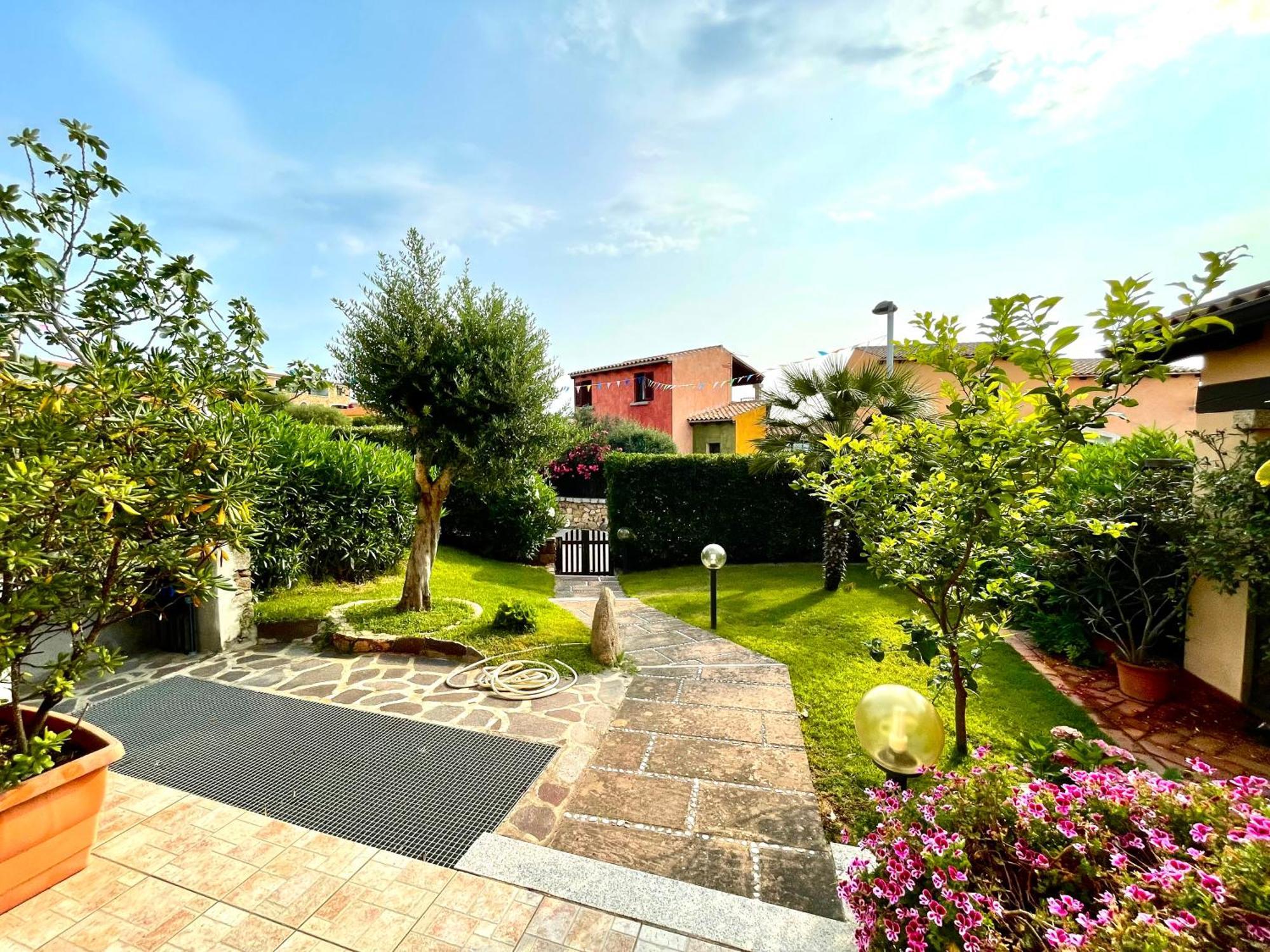 Casa Debili Apartamento San Teodoro  Exterior foto